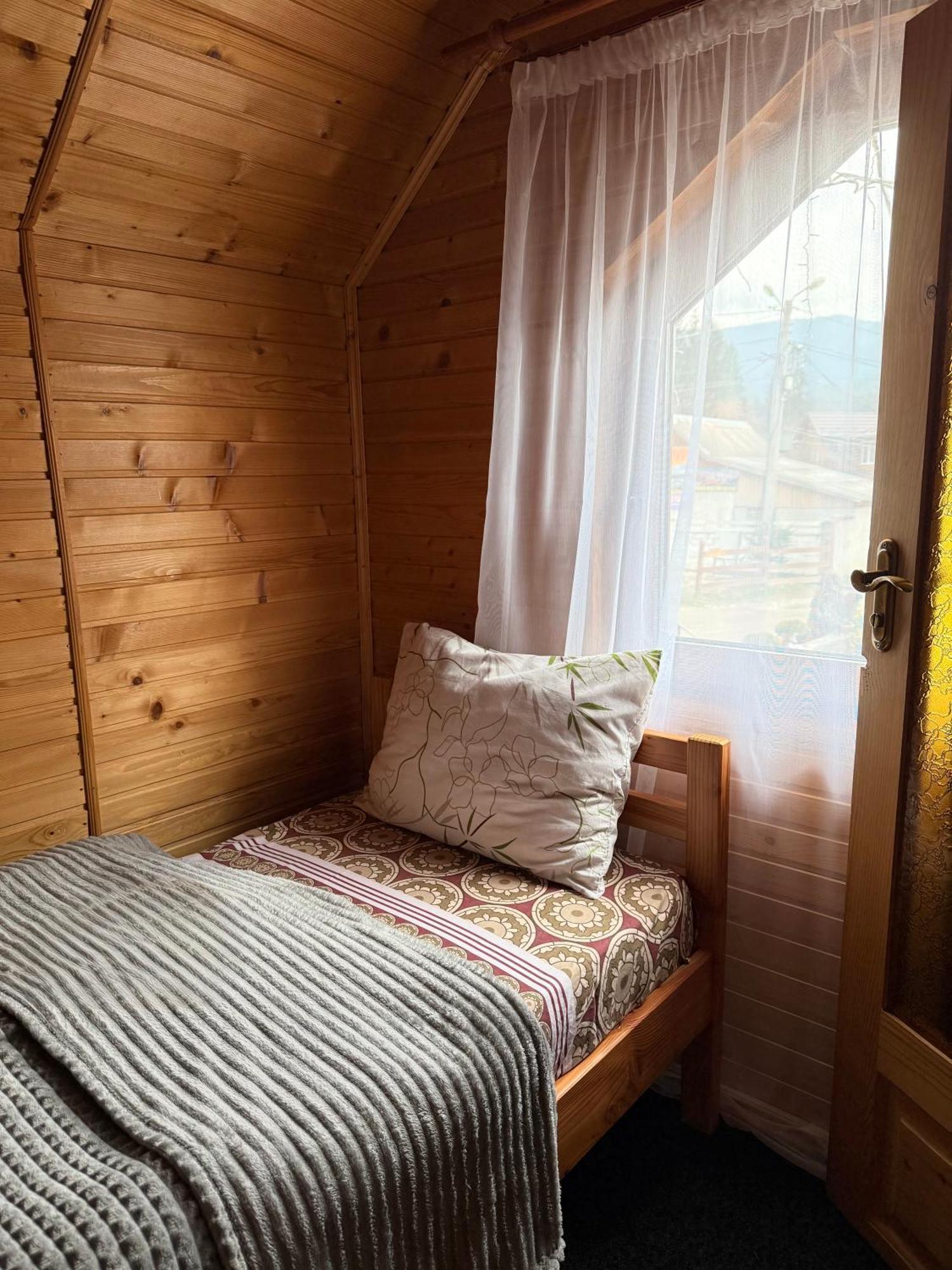 Водограй Otel Vorokhta Dış mekan fotoğraf